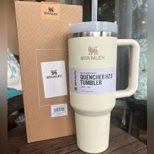 Termo mágico Stanley 1.200 ml